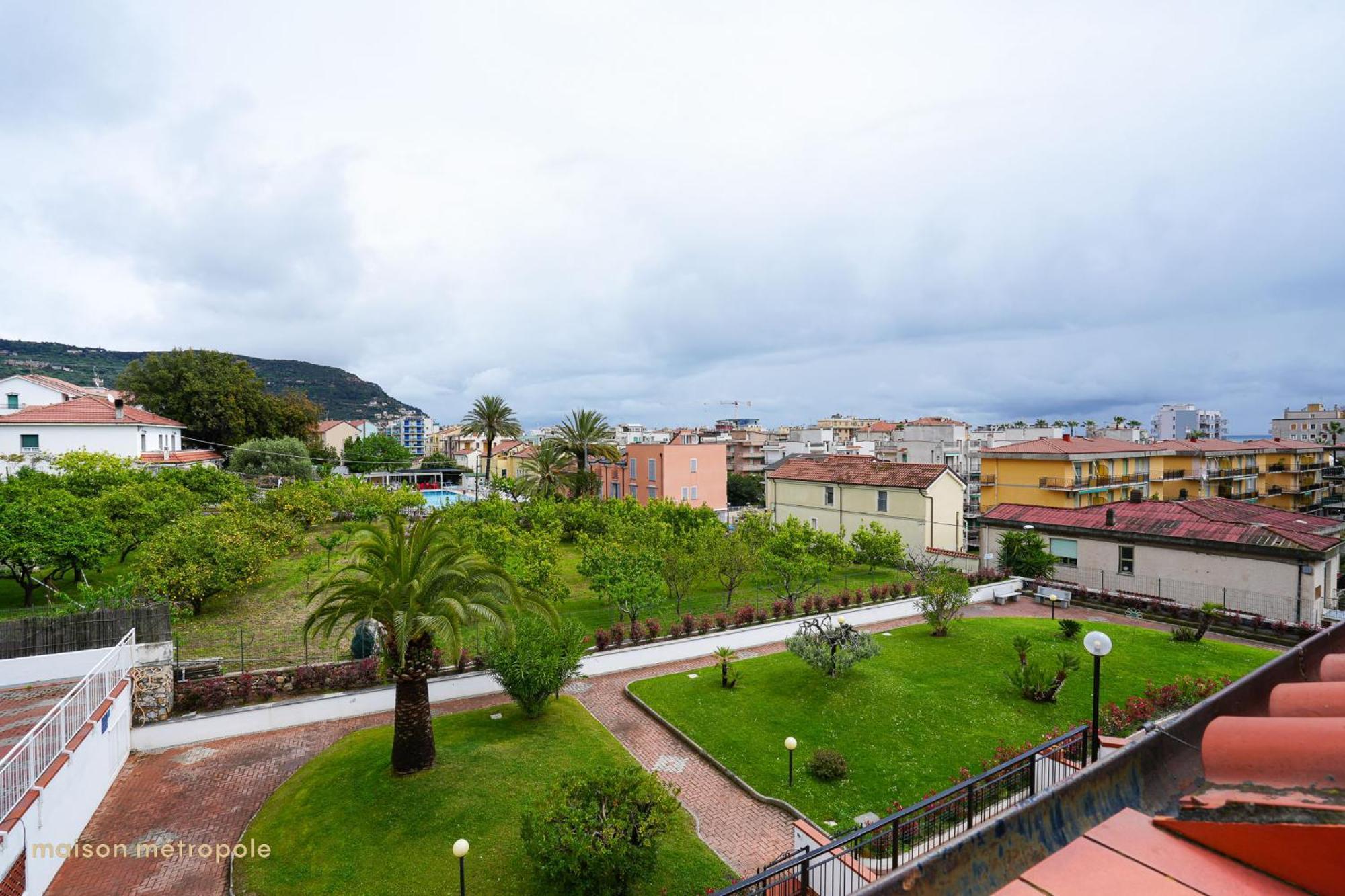 Moresco Apartment Pietra Ligure Exterior foto